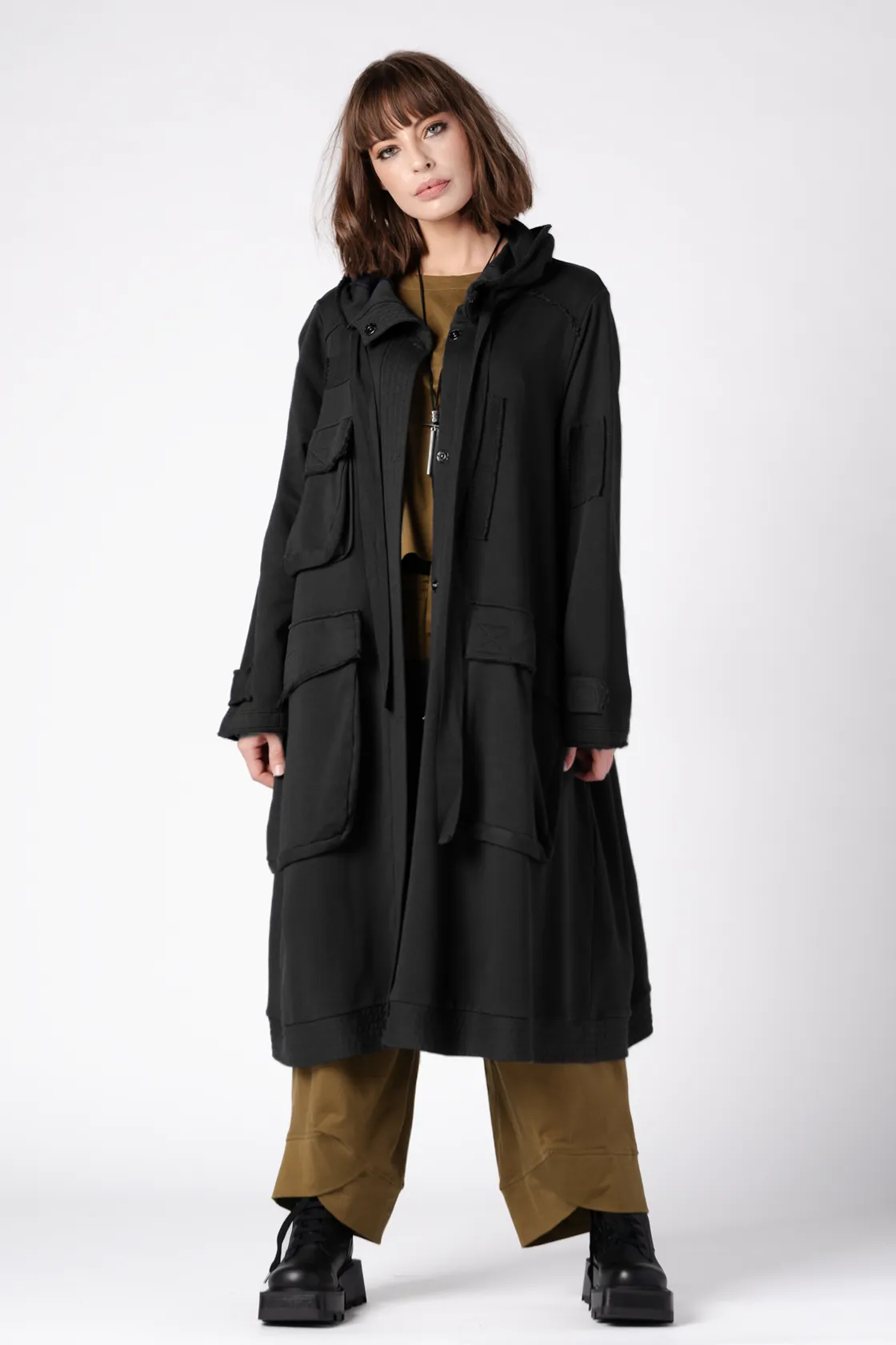 GRIZAS Pocket Coat in Black Jersey