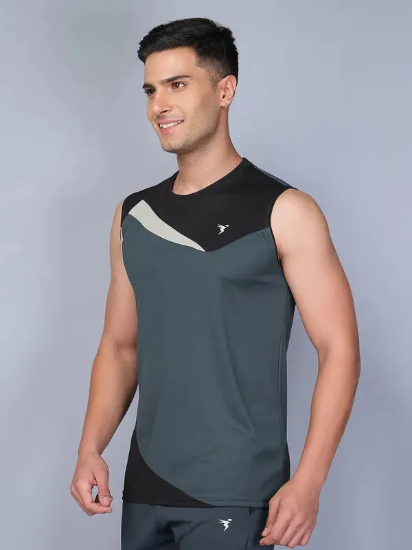 Men Colorblock Slim Fit Crew Neck Innerwear Vest with TECHNO COOL