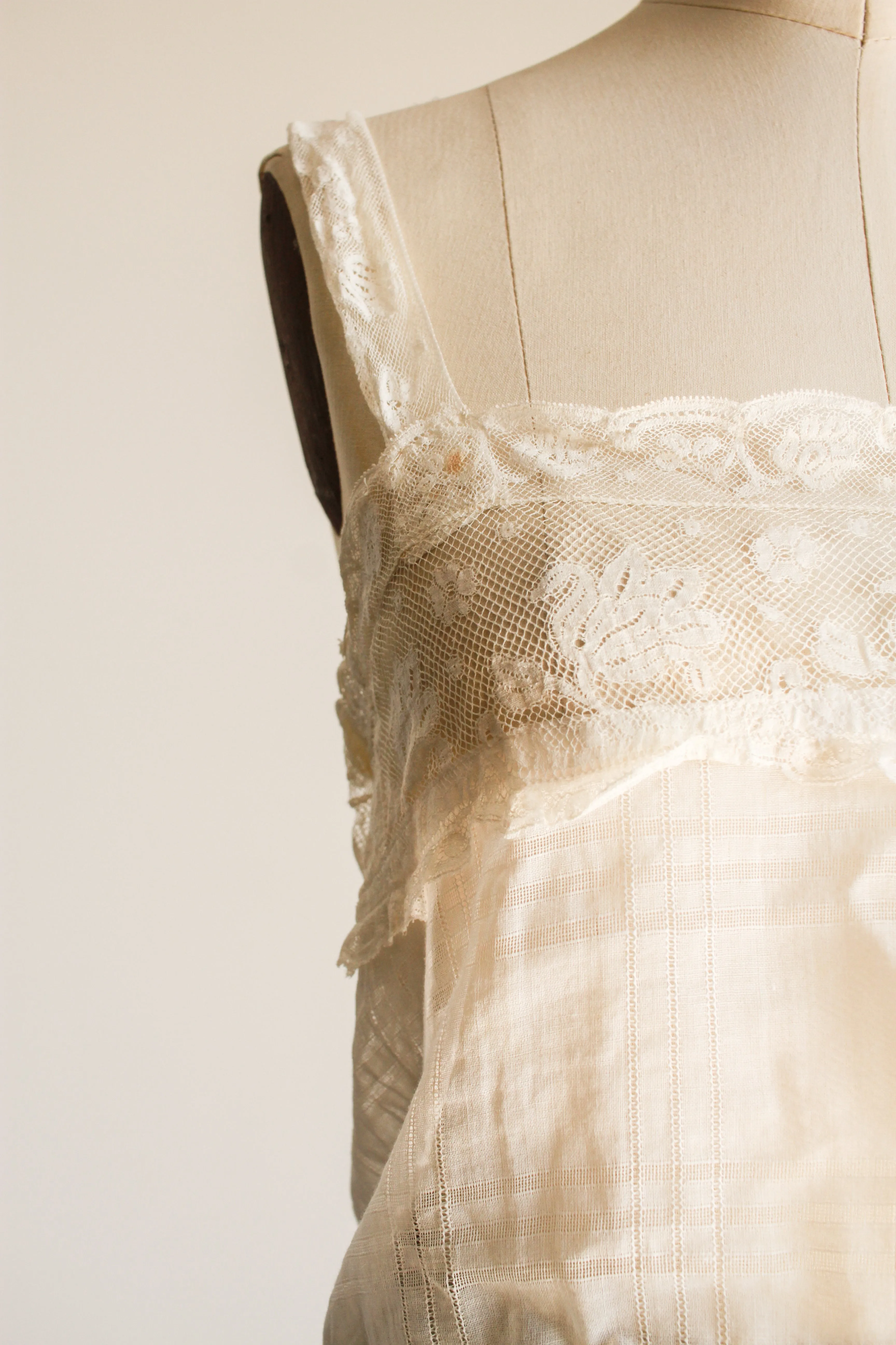 Victorian White Windowpane Cotton Camisole